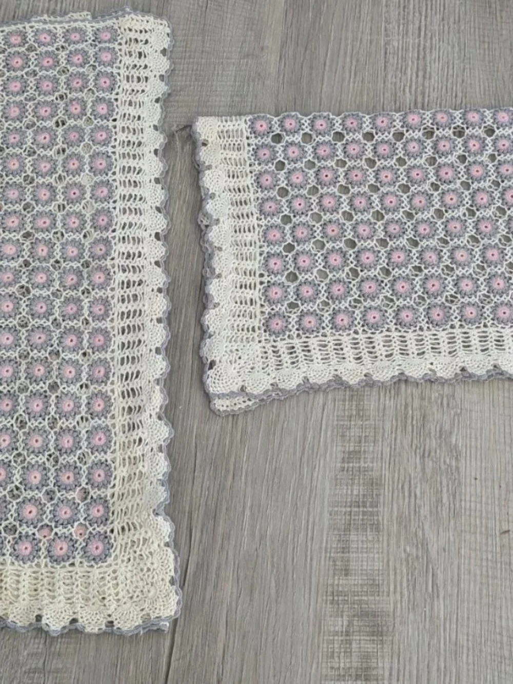 Vintage MCM Back Of Loveseat And Chair Cover Lavender/Pink/Cream